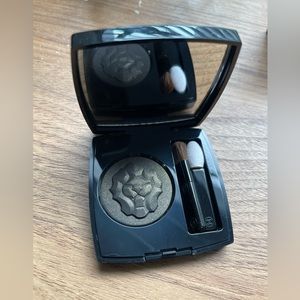 CHANEL EYESHADOW